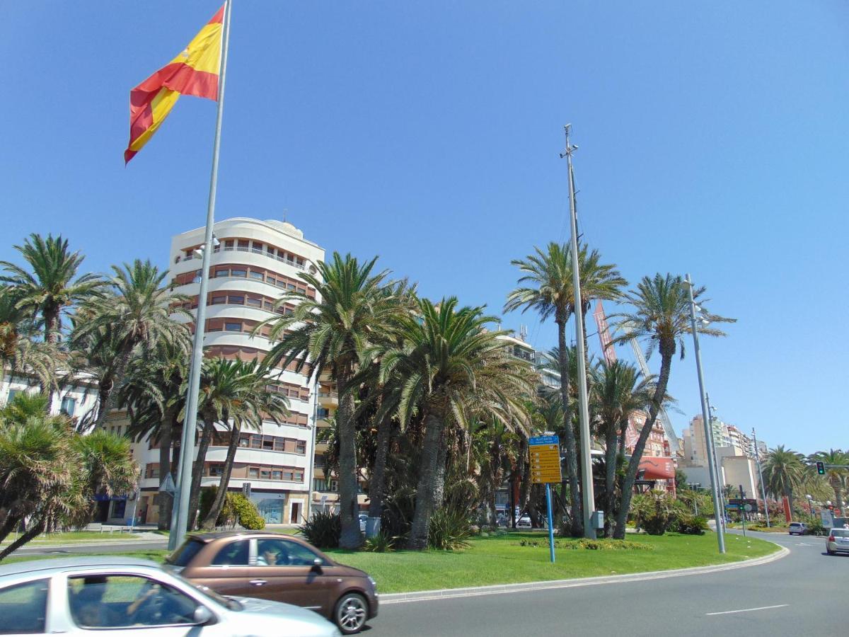 Apartamentos Playa Postiguet Alicante Kültér fotó