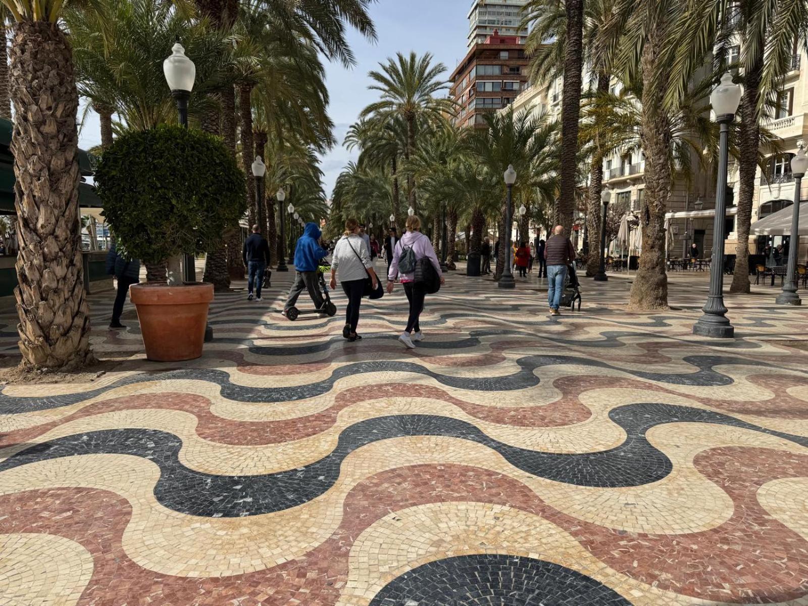 Apartamentos Playa Postiguet Alicante Kültér fotó
