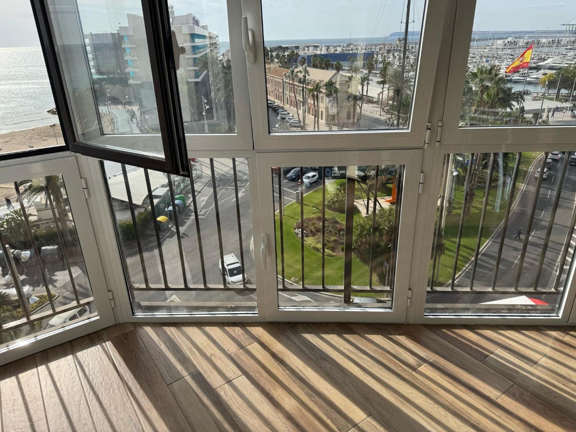 Apartamentos Playa Postiguet Alicante Kültér fotó