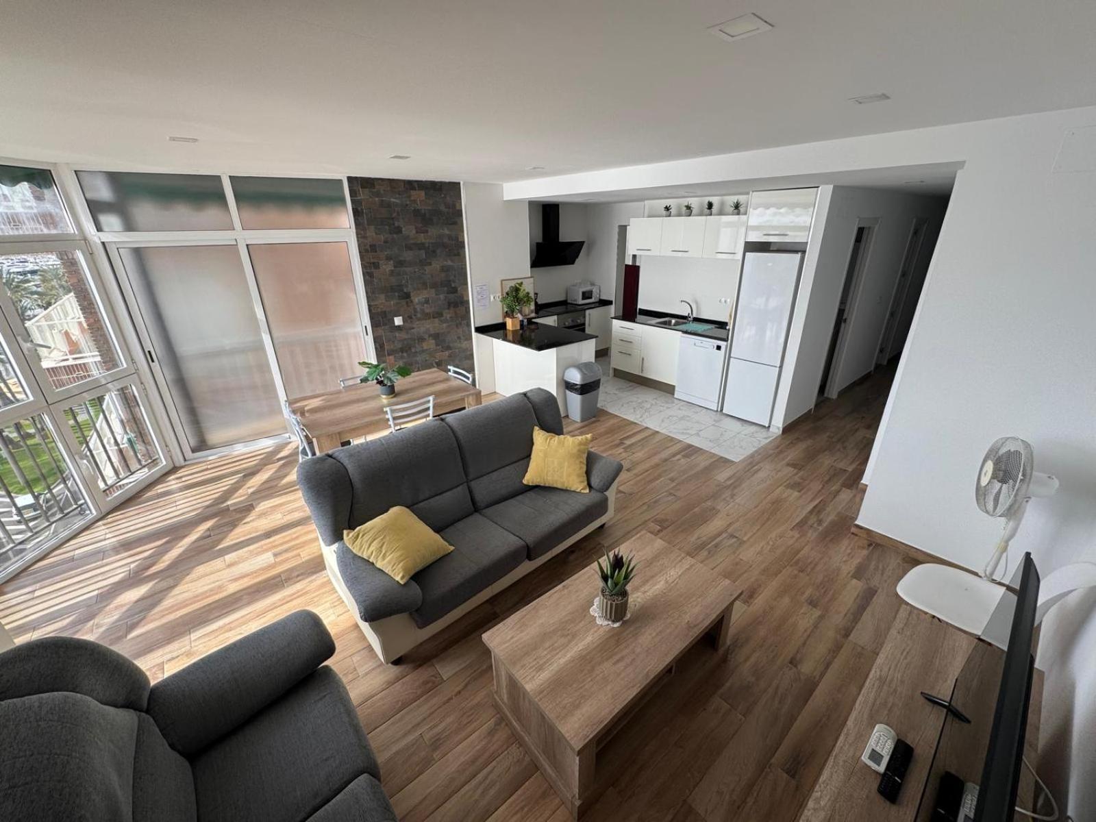 Apartamentos Playa Postiguet Alicante Kültér fotó