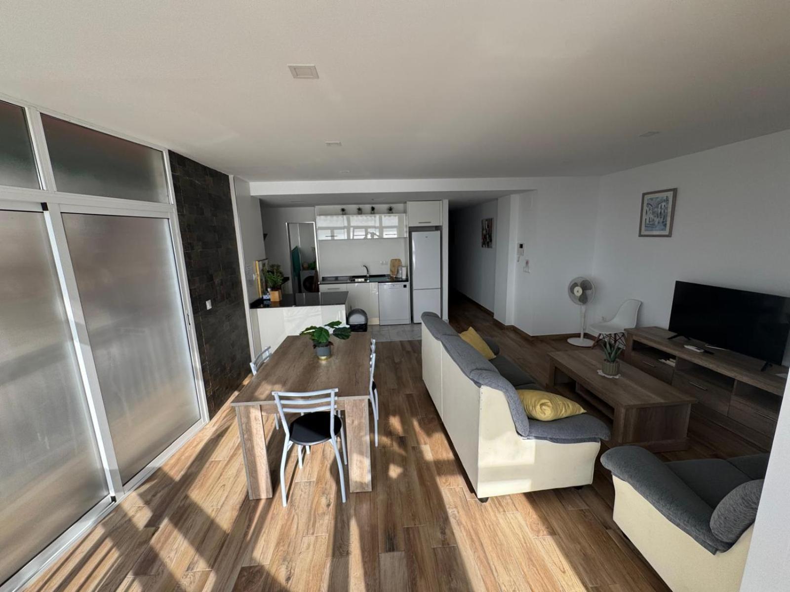 Apartamentos Playa Postiguet Alicante Kültér fotó