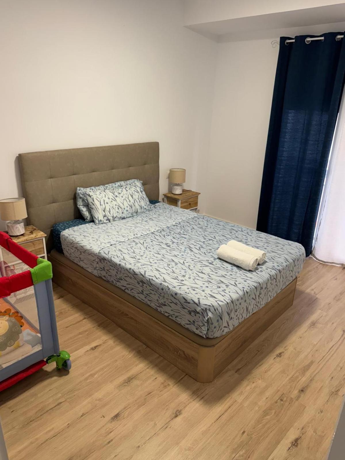 Apartamentos Playa Postiguet Alicante Kültér fotó